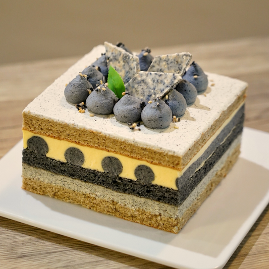 Sesamisu-Black Sesame x Tiramisu Layer Cake